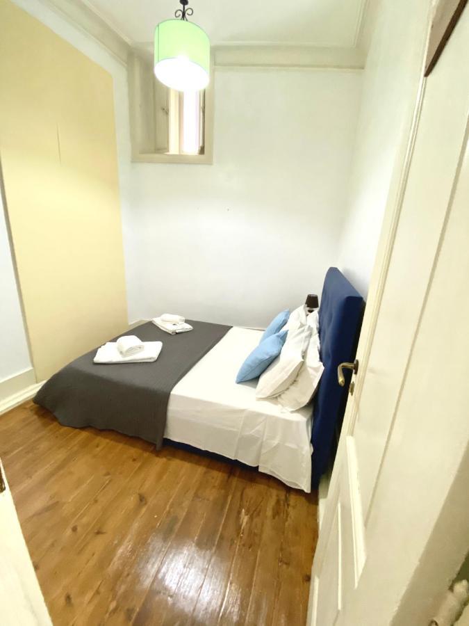 Relax Chiado 3 - Cute Little Double Room With Shared Bathroom Lisboa Dış mekan fotoğraf