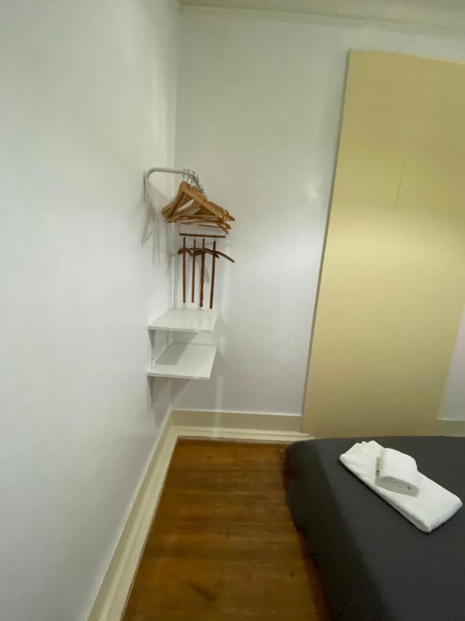 Relax Chiado 3 - Cute Little Double Room With Shared Bathroom Lisboa Dış mekan fotoğraf